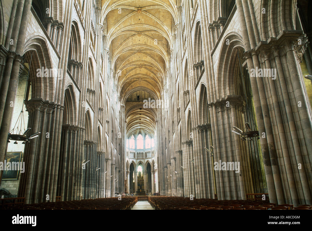 Kathedrale von innen Rouen Frankreich Stockfoto