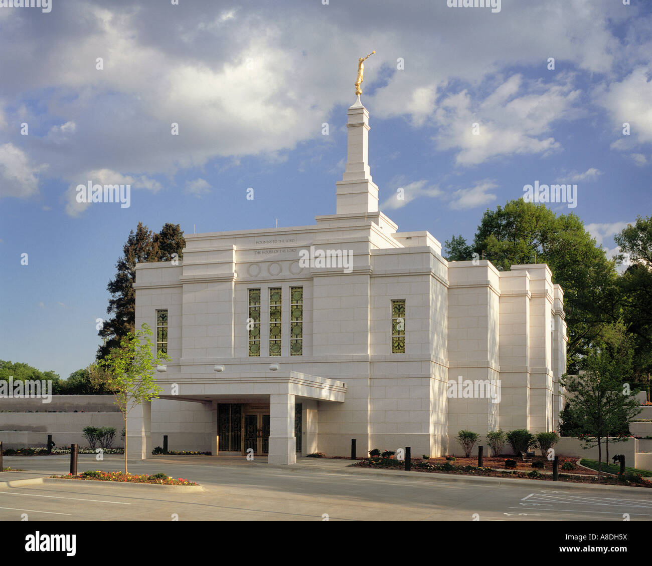 Die Kirche Jesu Christi der Heiligen der letzten Tage Winter Quarters Tempel in Florenz, Nebraska im Sommer Stockfoto
