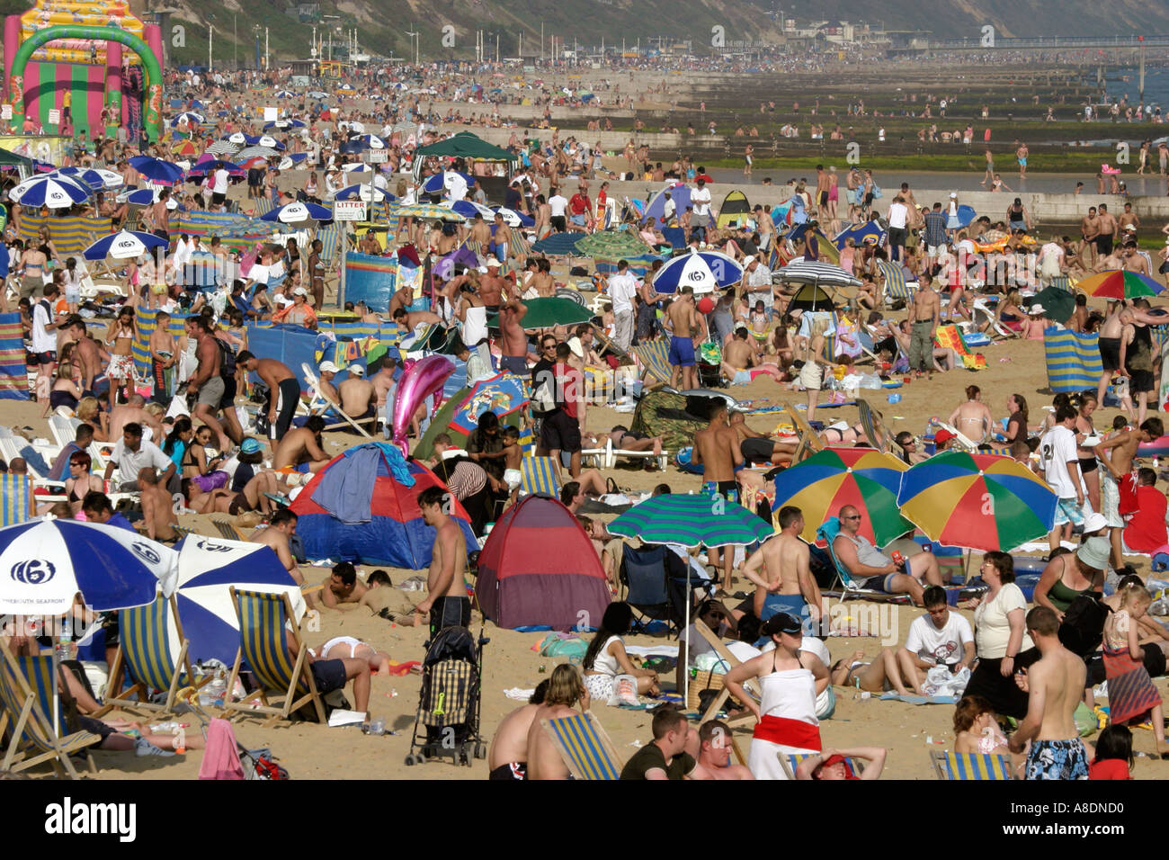 Überfüllten Strand Bournemouth-Dorset-England-UK Stockfoto