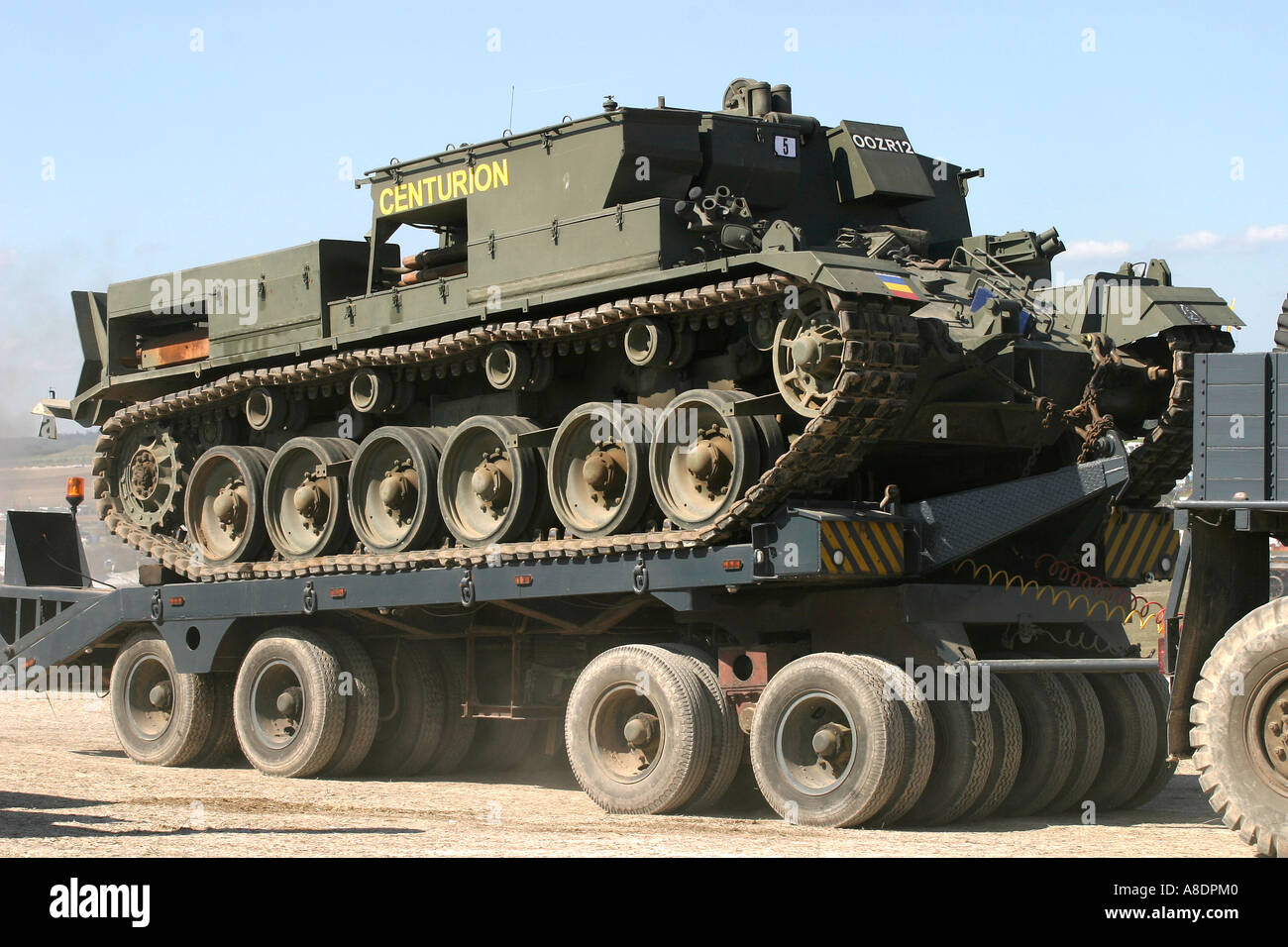 Trailer und Tank Thornycroft Antar Traktor, 30 Tonnen, 6 x 4 Panzertransporter an der Dorset Steam Fair, England, UK. Stockfoto