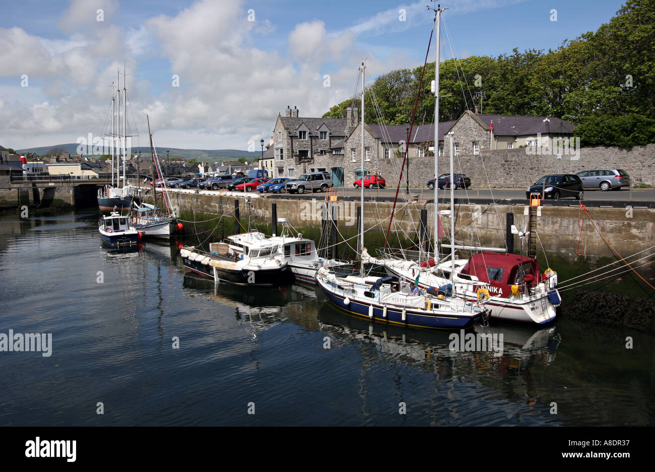 Boote im Hafen von Castletown Isle Of Man Castletown Brauerei Stockfoto