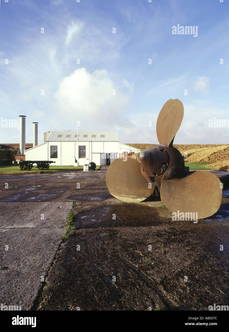 dh Scapa Flow Visitors Center HOY ORKNEY HMS Hampshire Propellor Naval Museum war Propeller Stockfoto