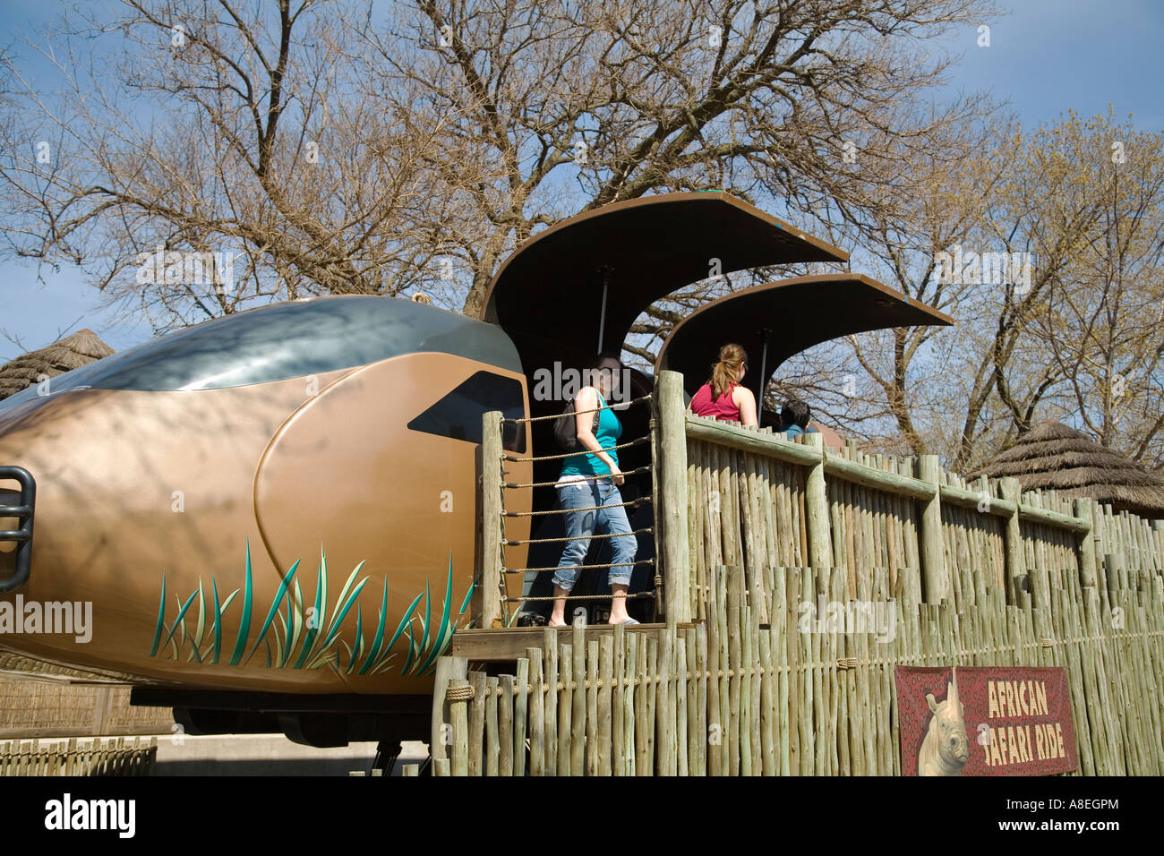 CHICAGO Illinois JD verlassen Afrika Safari-Tour im Lincoln Park Zoo Stockfoto