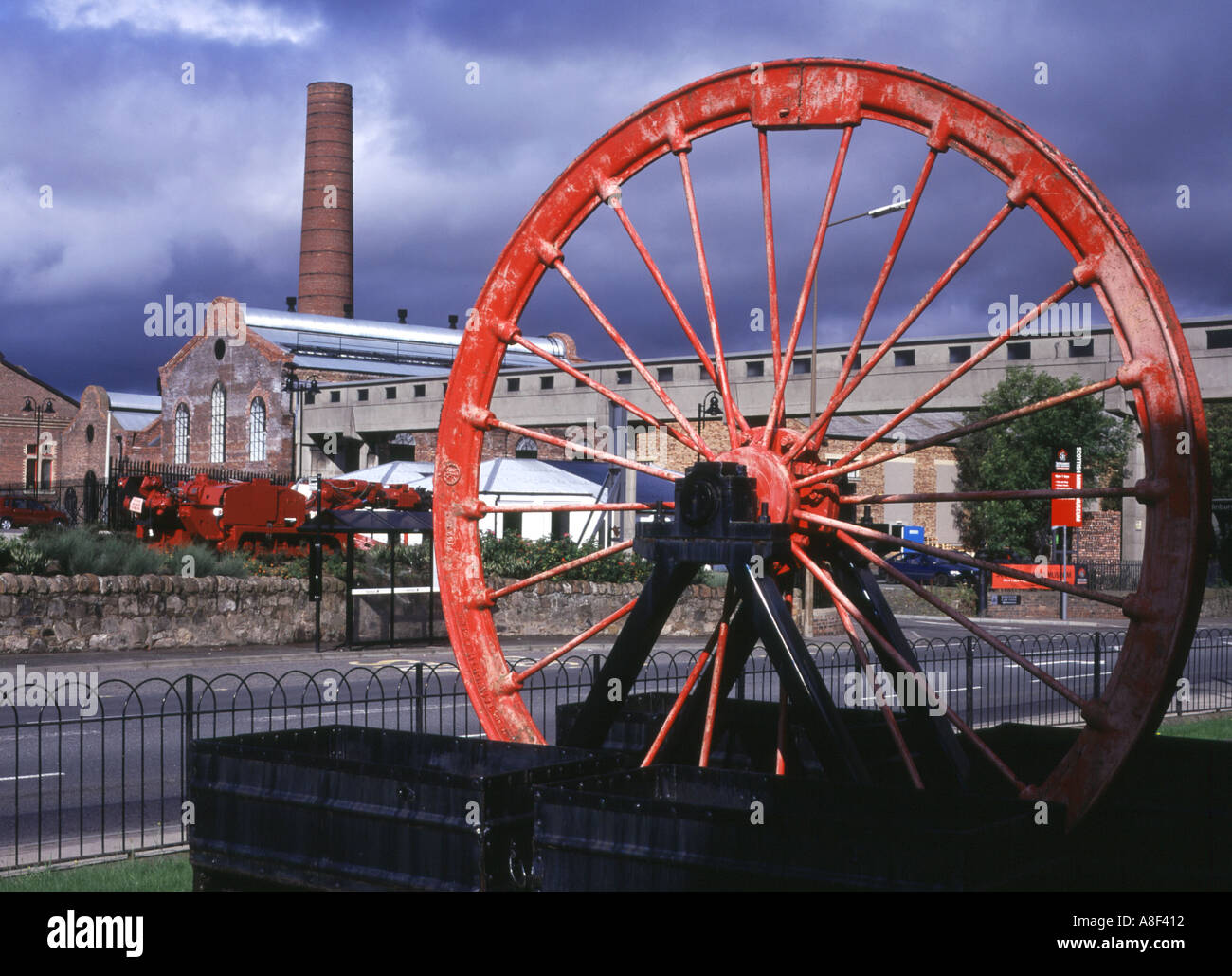dh Scottish Mining Museum NEWTONGRANGE LOTHIAN Colliery Buildings Coal scotland Historical Mine Pithead wheel Pit Geschichte Stockfoto