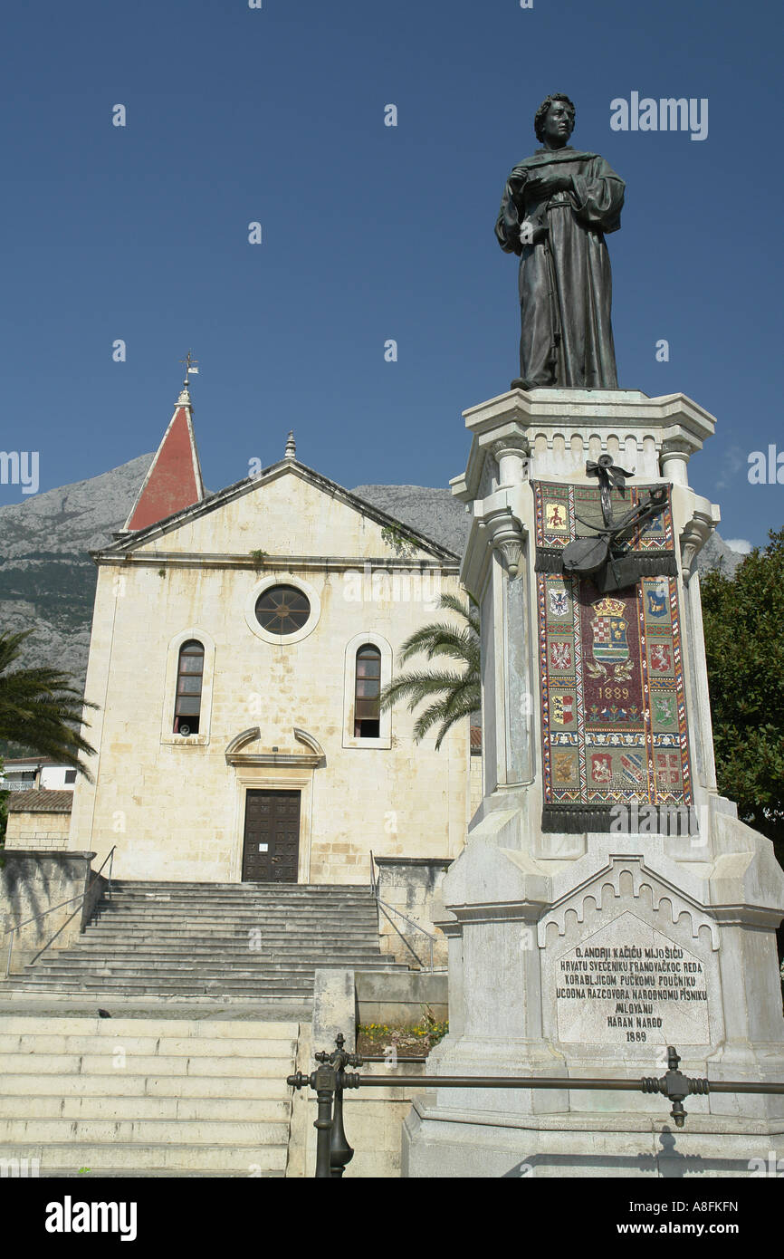 Statue von Bruder Andrija Kacic Miosic St. Markus Kathedrale Makarska in Makarska Riviera Adria Dalmatien Adria Kroatien Stockfoto