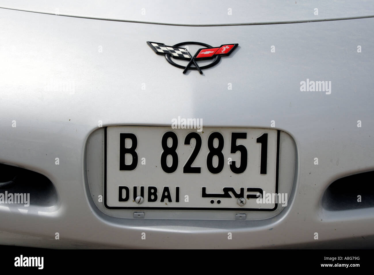 Corvette Sportwagen mit Dubai Lizenz Nummernschild, Vereinigte Arabische Emirate. Foto: Willy Matheisl Stockfoto