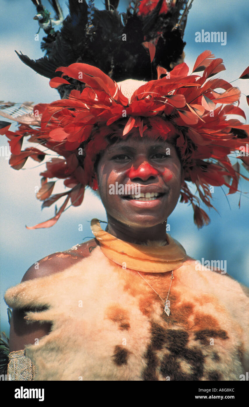 verzierte weibliche Aborigines, Mt. Hagen, Papua-Neuguinea Stockfoto