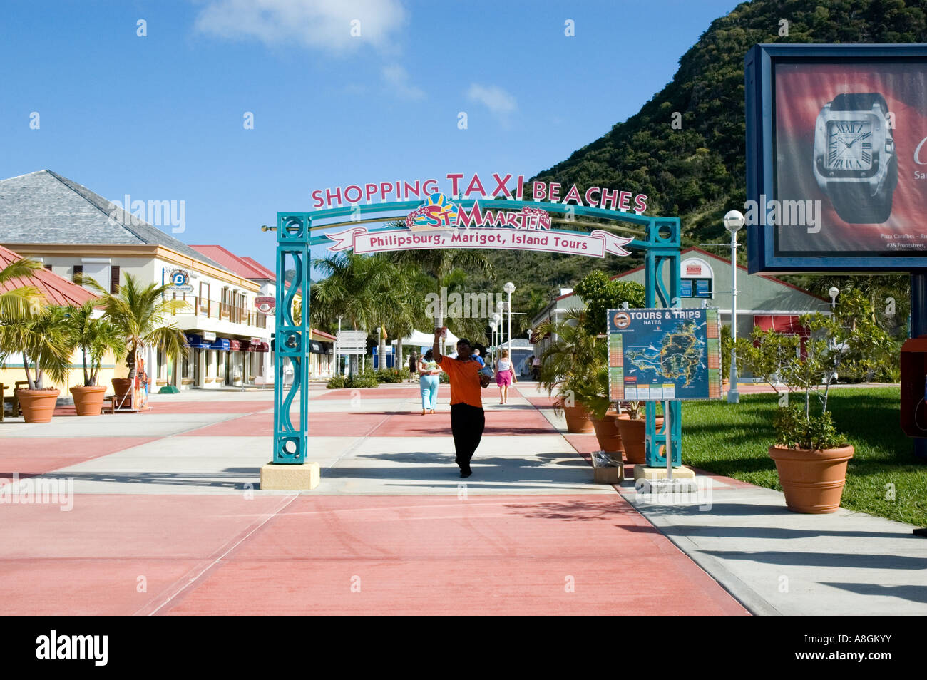 Shopping-Bereich auf dem Kreuzfahrt Schiff Dock, Philipsburg, St. Maarten Stockfoto