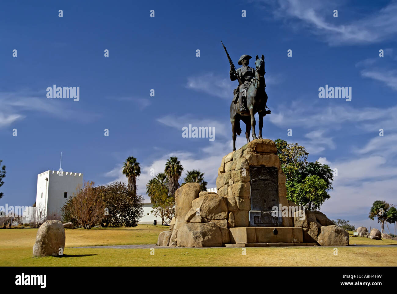 Deutsche Festung und Denkmal Fahrer Memorial Statue Windhoek Namibia Stockfoto