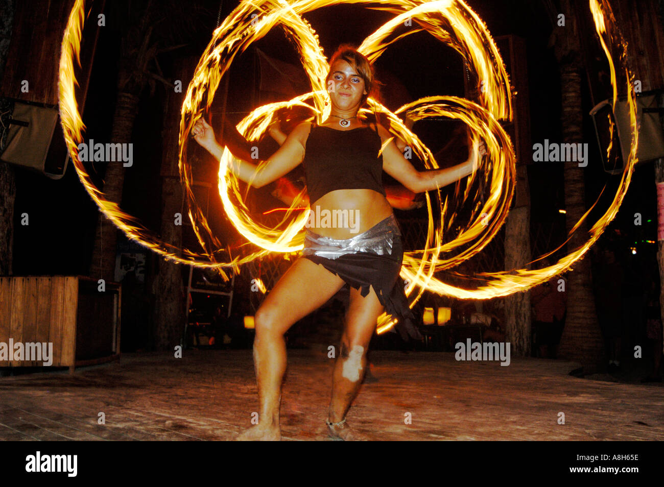 Mexiko, Playa del Carmen, Feuer Tänzer Stockfoto