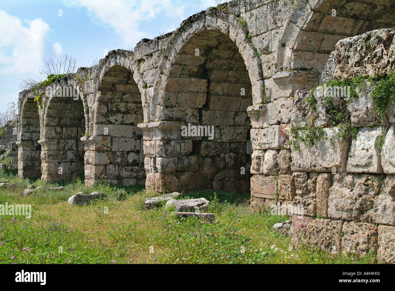 Römische Ruinen von Perge in der Nähe von Antalya Türkei Perge war eine wichtige Stadt in Pamphylien ließ sich c 1500BC durch die Hethiter Stockfoto
