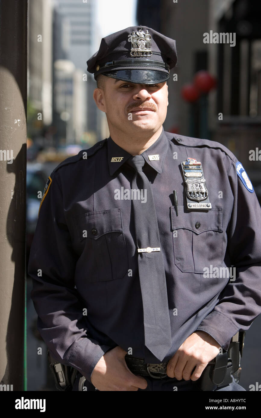 Porträt von New York City Polizist Stockfoto