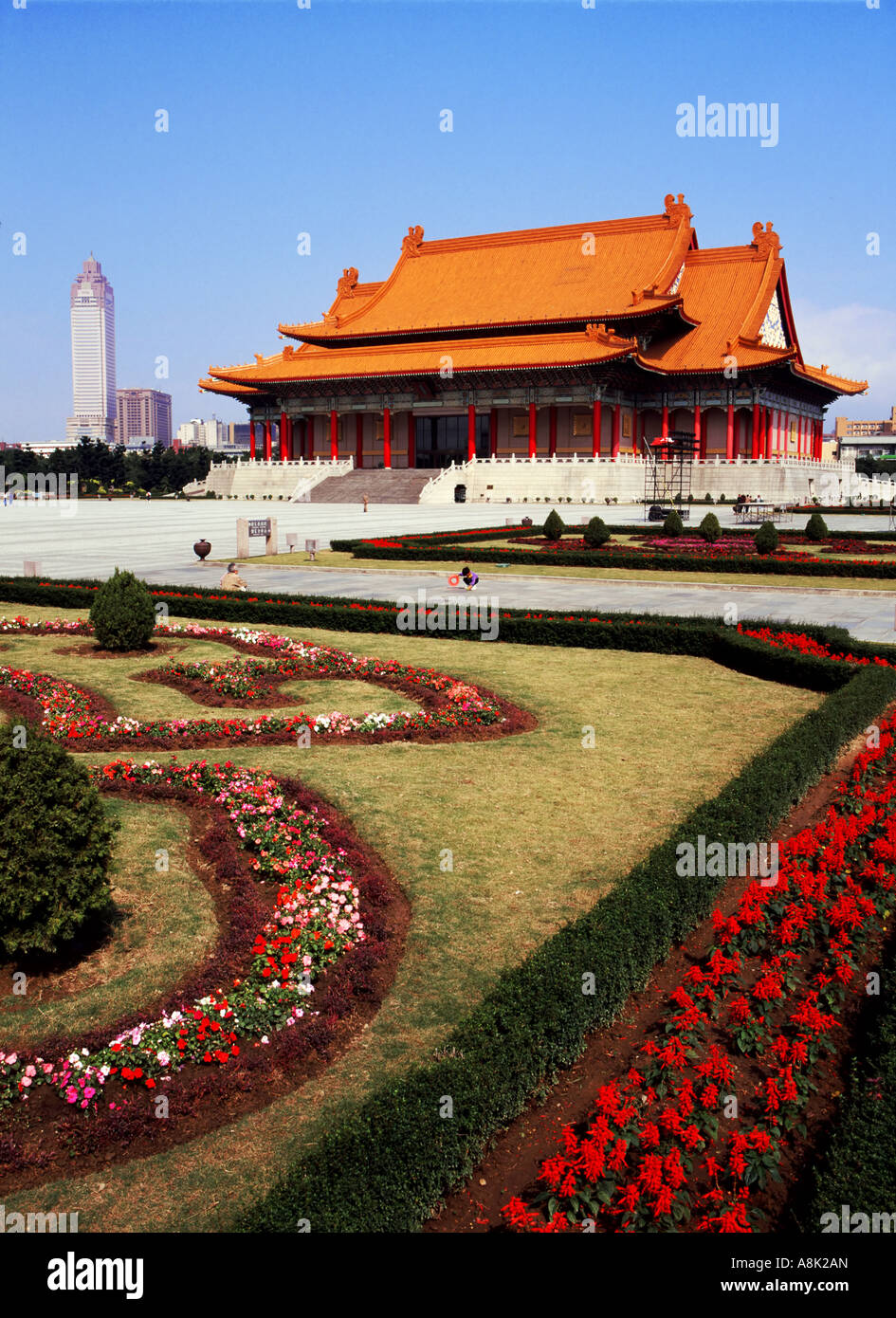 Asien Taiwan Taipei neue Park-Pagode und Wolkenkratzer Stockfoto
