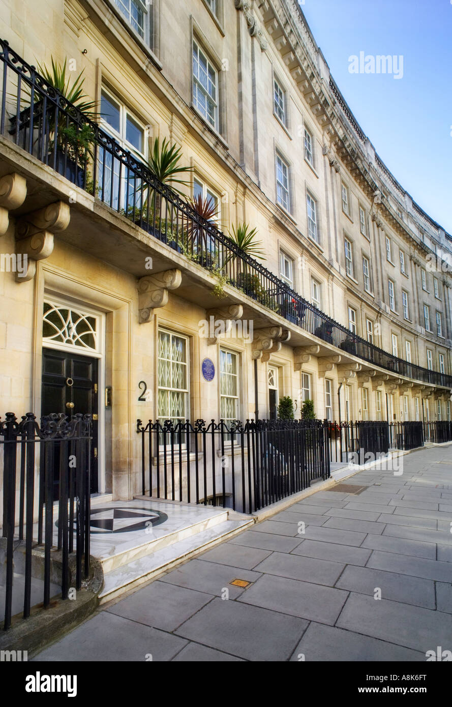 Gebogene terrassierten Gehäuse georgischen Eigenschaften in wohlhabenden Gegend von Knightsbridge London Stockfoto