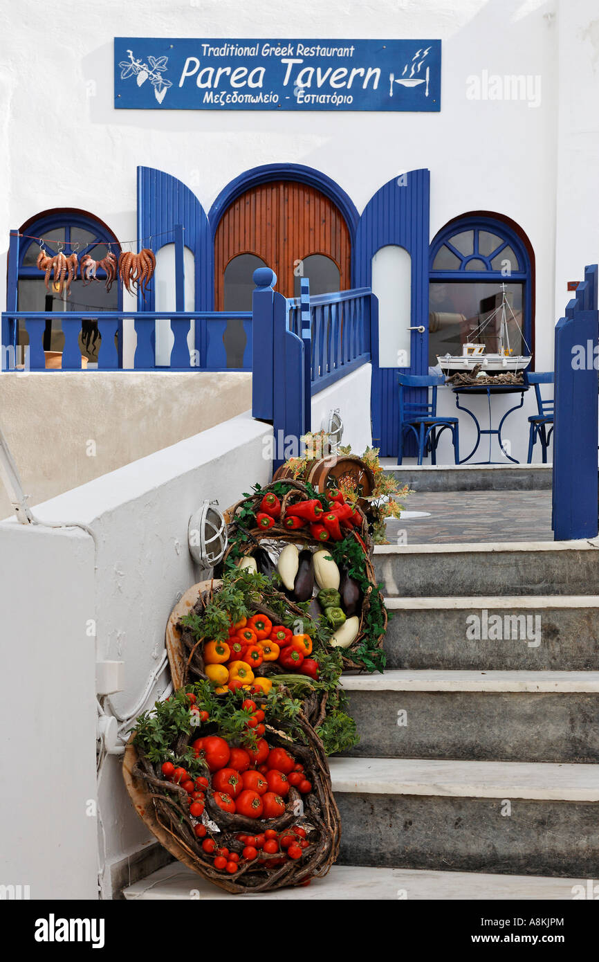 Schön eingerichtet Restaurant, Thira, Santorini, Griechenland Stockfoto