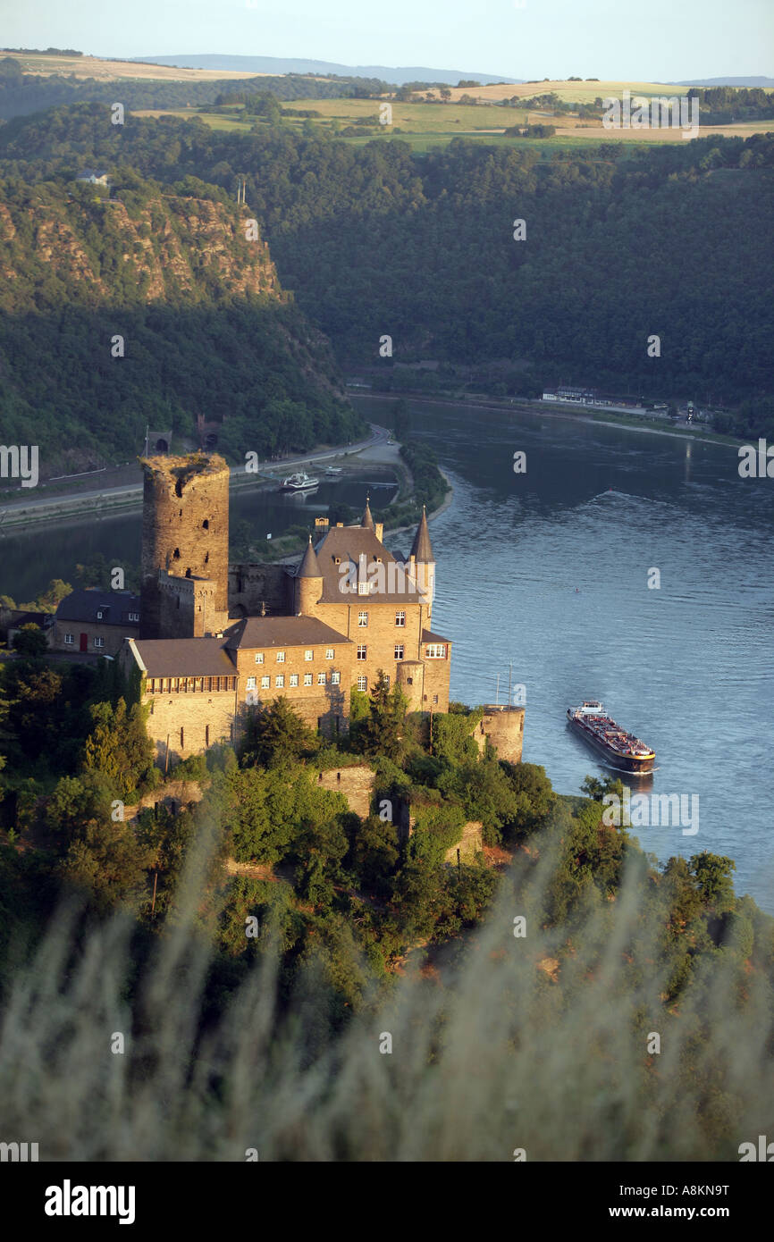 Burg Katz über dem Rhein in der Nähe von St. Goarshausen, Rheinland-Pfalz, Deutschland Stockfoto