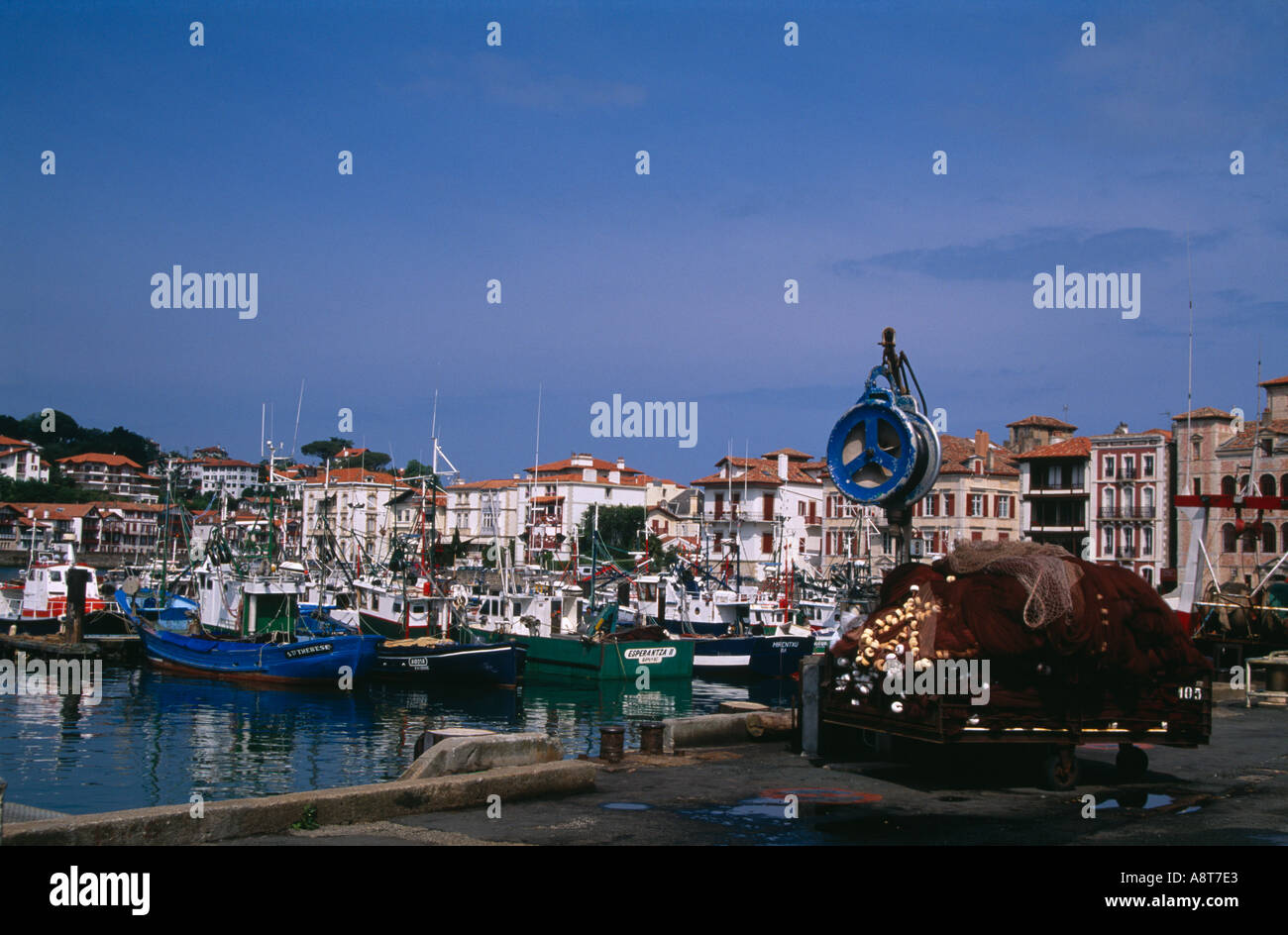 Der Fischerhafen in St Jean de Luz, Frankreich Stockfoto
