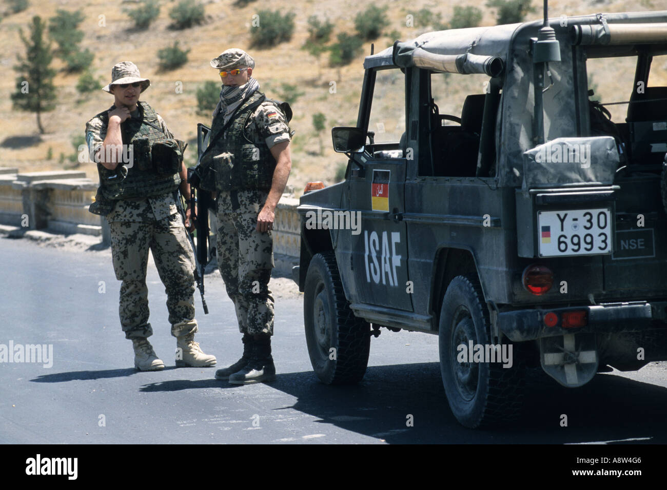 Afghanistan, Kabul, deutschen ISAF-Soldaten bei einer Patrouille außerhalb von Kabul Stockfoto