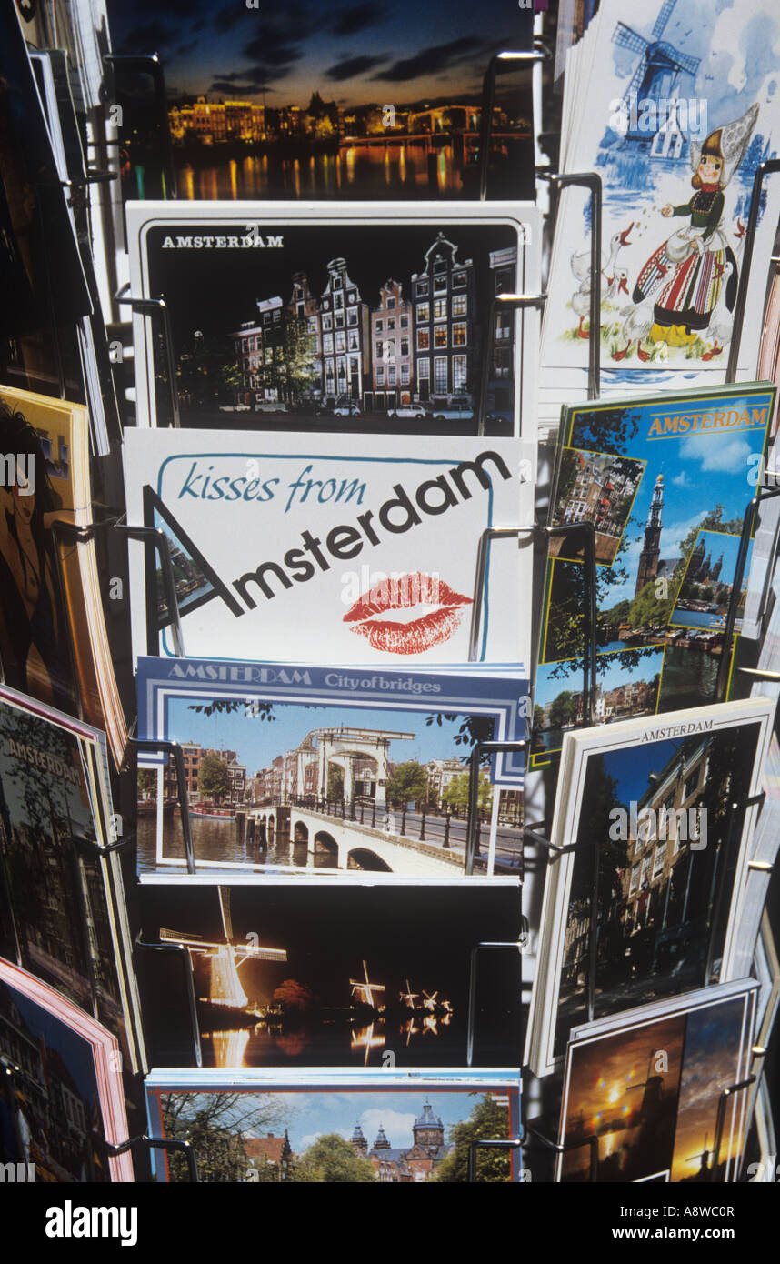 Postkarte-Display-Ständer in Amsterdam Stockfoto