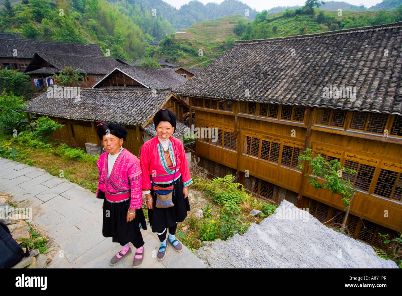 Langhaarige Yao chinesische Volksgruppe oben Ping ein Dorf Longsheng China Stockfoto