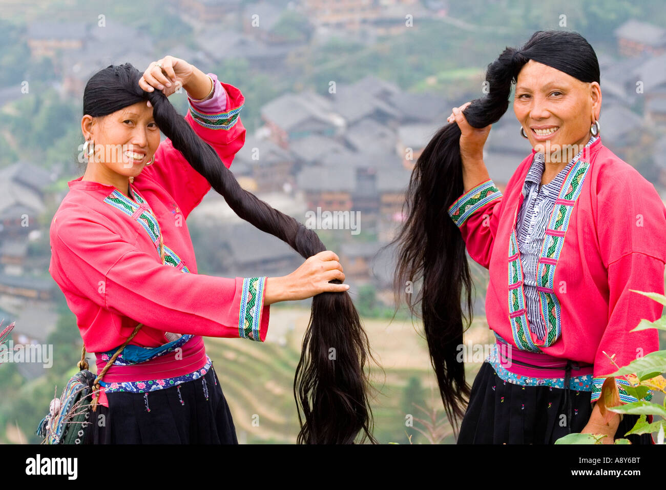 Yao Minderheit Frauen Ping ein Dorf Longsheng China Stockfoto