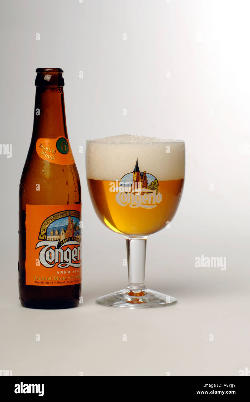 Flasche und Glas Tongerlo Abbey Bier Stockfoto