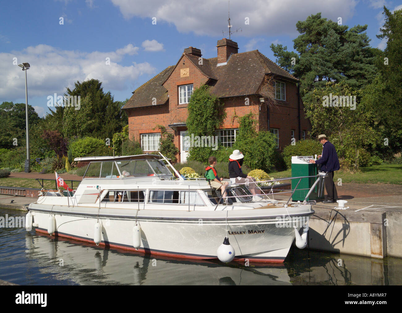 Hambleden Lock River Thames Buckinghamshire England Stockfoto