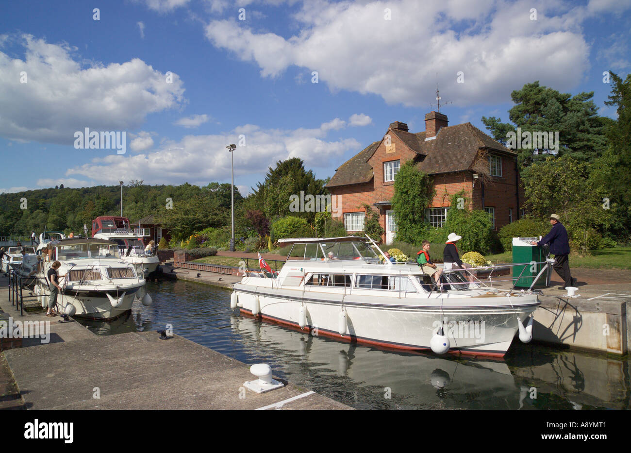 Hambleden Lock River Thames Buckinghamshire England Stockfoto