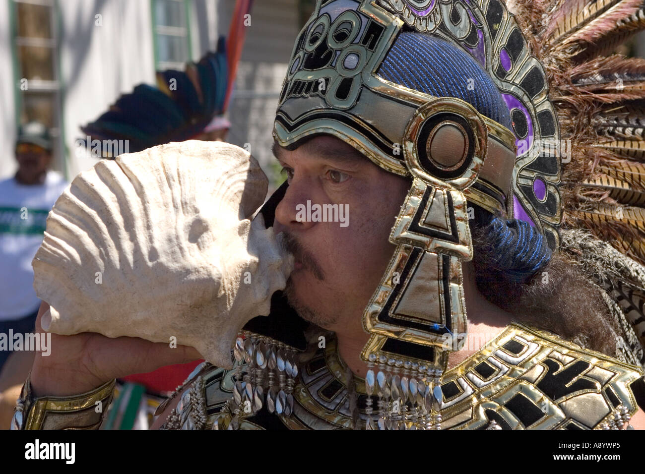 Kopf-Kleid Federn mexikanische Horn Schlag Stockfoto
