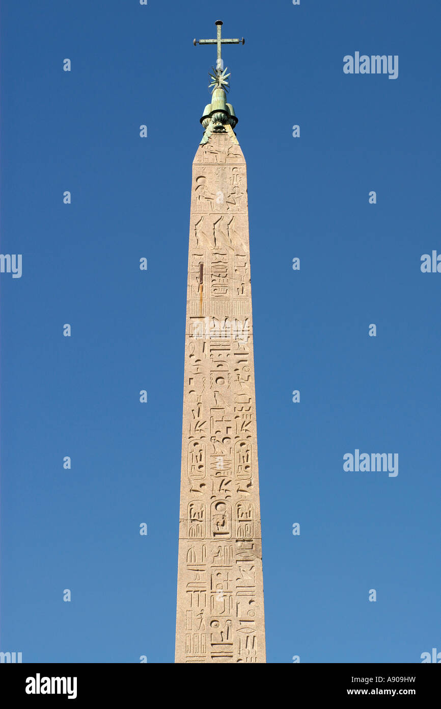 Rom Italien ägyptischen Obelisken auf der Piazza del Popolo Stockfoto