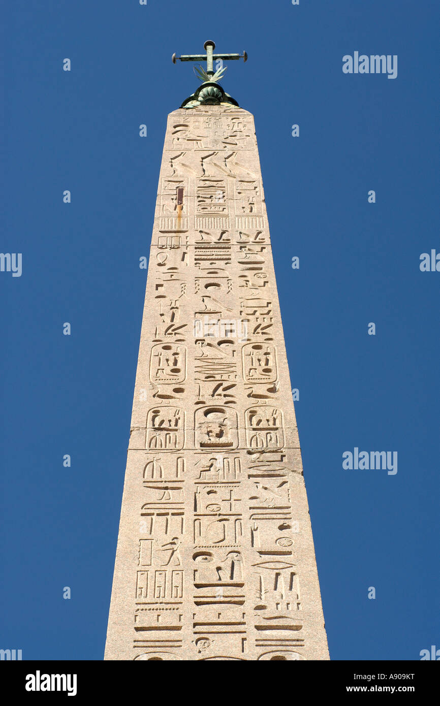 Rom Italien ägyptischen Obelisken auf der Piazza del Popolo Stockfoto