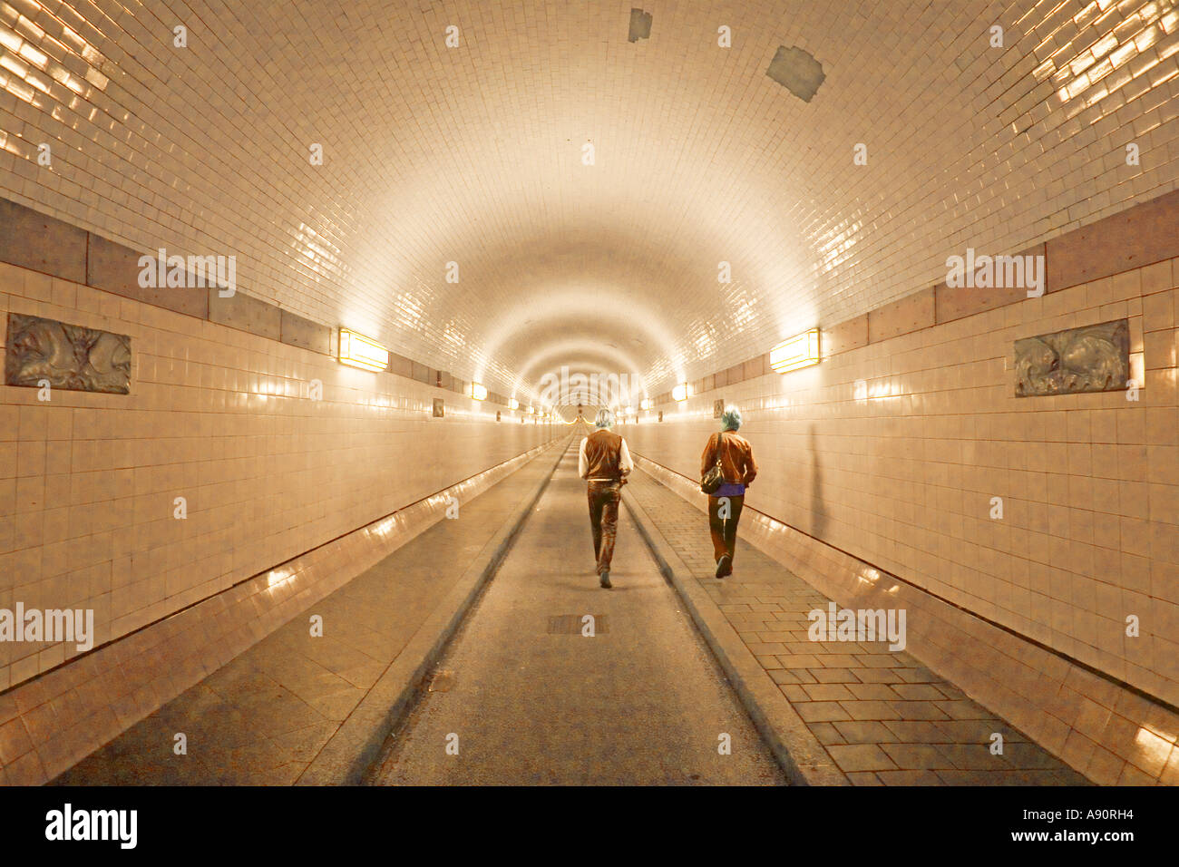 Hamburg alte Tunnel unter dem Fluss Elbe Elbtunnel Stockfoto