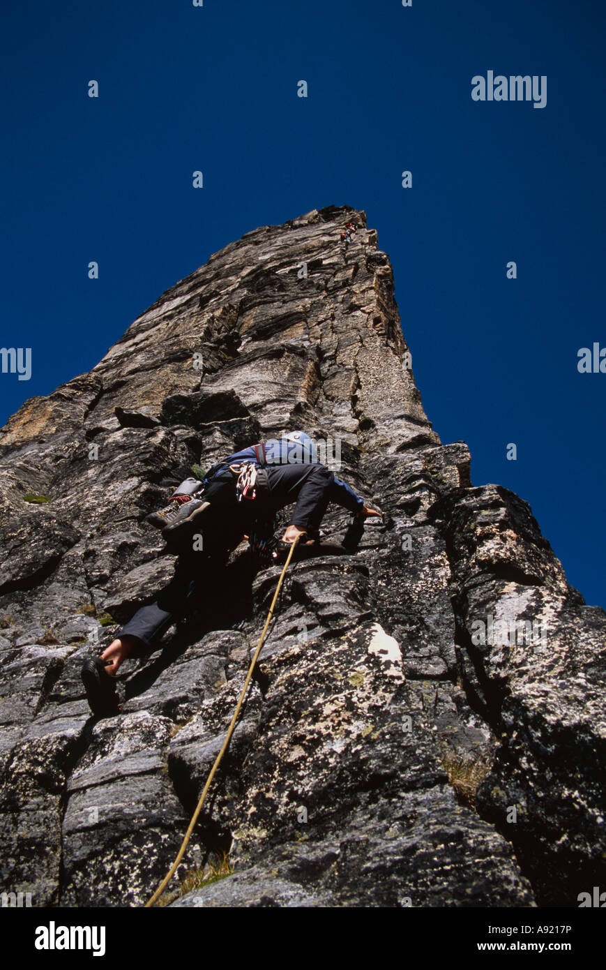 Evan Stevens Klettern auf Gimli Peak Valhallas British Columbia Kanada Stockfoto