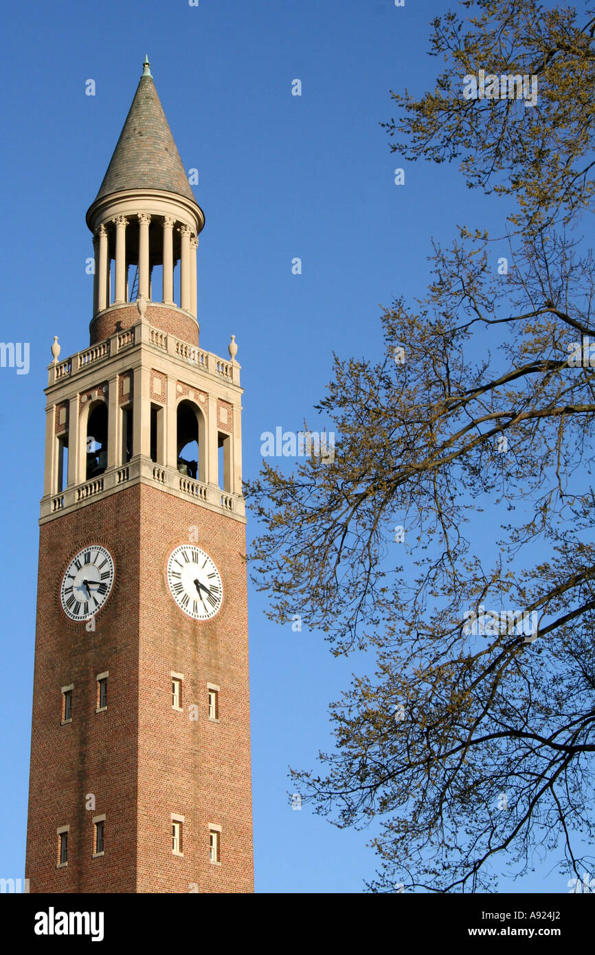 Uhrturm an Universität von North Carolina-Chapel Hill Stockfoto