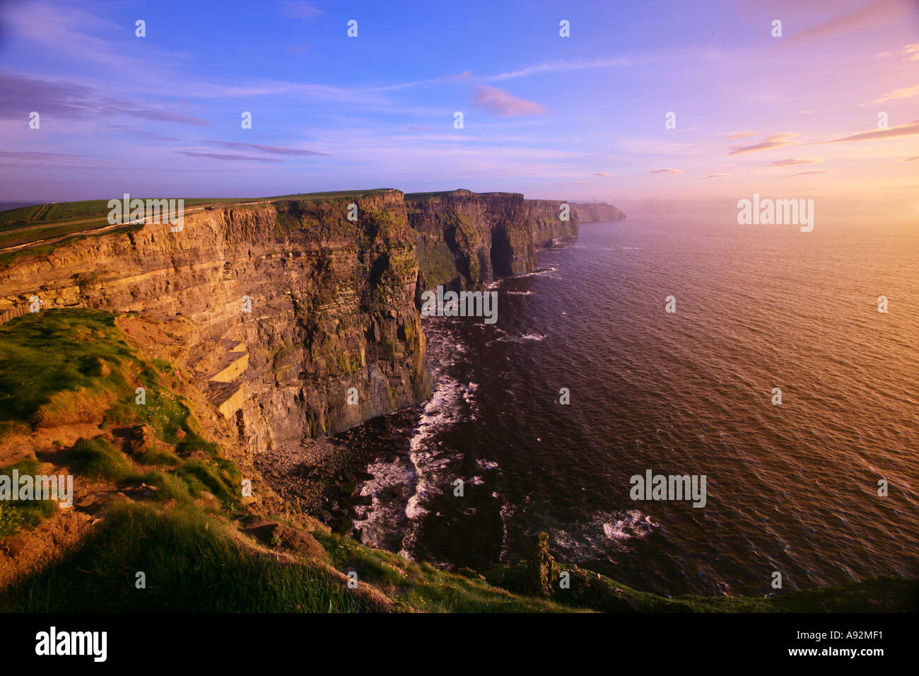 Klippen von Moher County Clare Eire Stockfoto