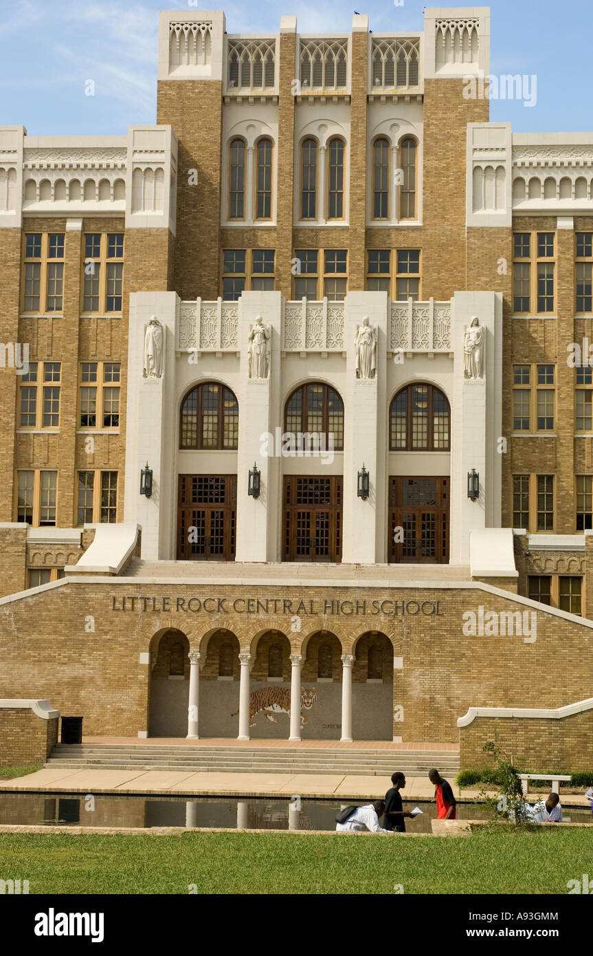 Studenten an der Central High School in Little Rock, AR ein Bürgerrechte Wahrzeichen Stockfoto