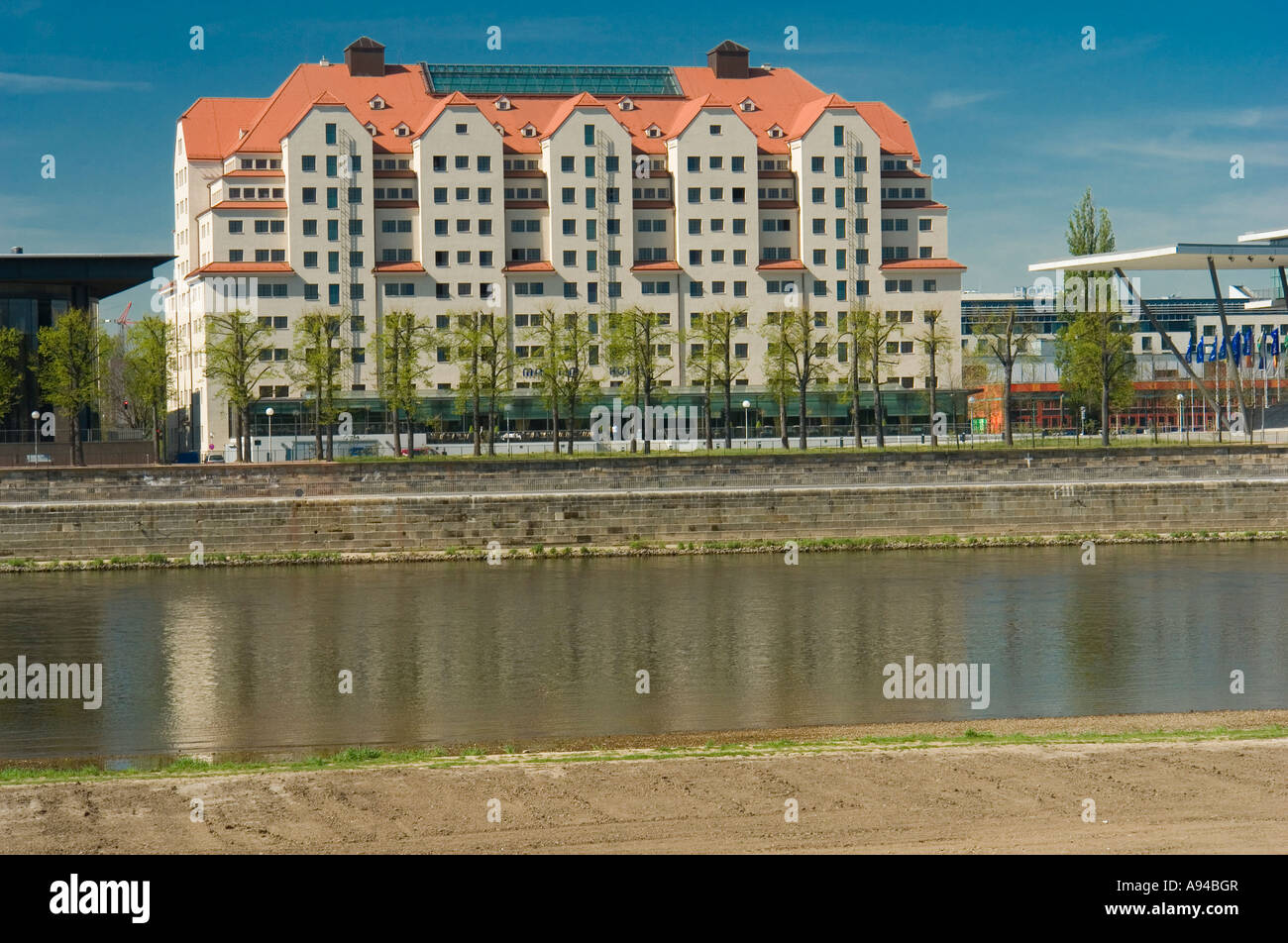 Hotel Maritim Dresden Deutschland in historischen städtischen Lagerhaus Erlweinspeicher gebaut 1910 von Hans Erlwein Stockfoto