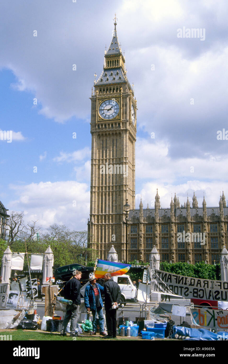 Proteste außerhalb des Parlaments UK Stockfoto