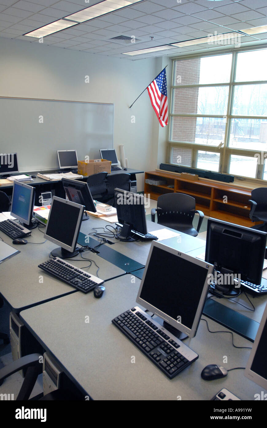 Ein Computerraum in einer Schulklasse Stockfoto
