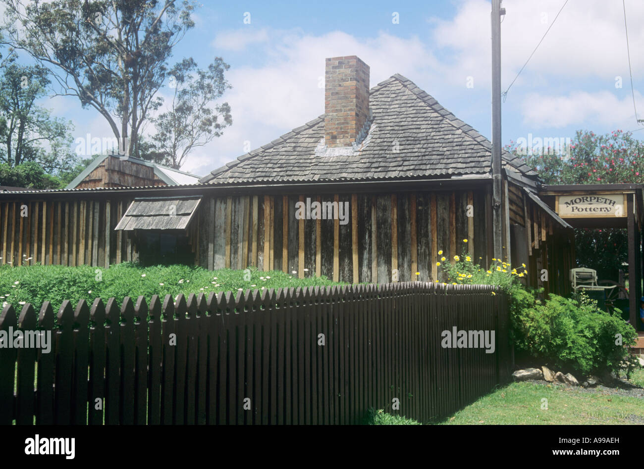 Haus in Australien völlig gebildet von Holz einschließlich Hölzernes Schindeldach Stockfoto
