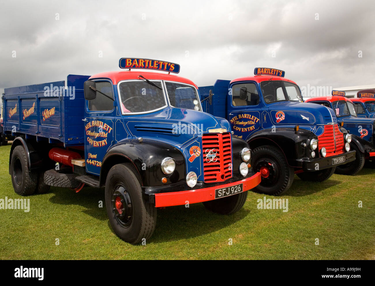 50er Jahre Papagei Nase Dodge 7-Tonner, restauriert von Bartletts Spedition. TruckFest, Peterborough, UK. Stockfoto
