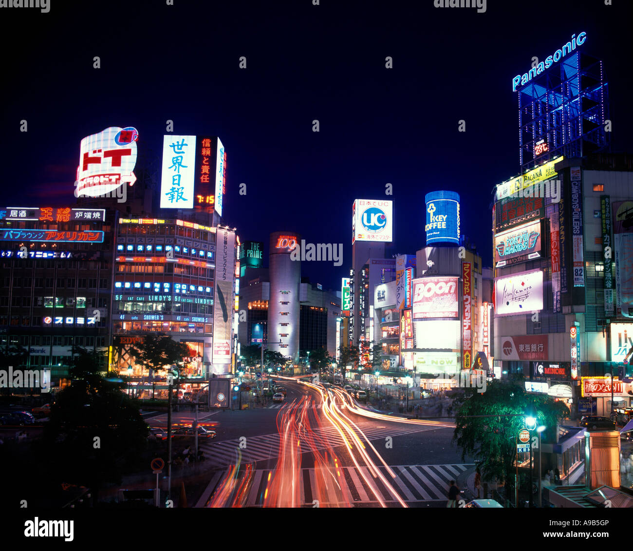 NEON-SCHILDER-SHIBUYA-KU-TOKIO-JAPAN Stockfoto