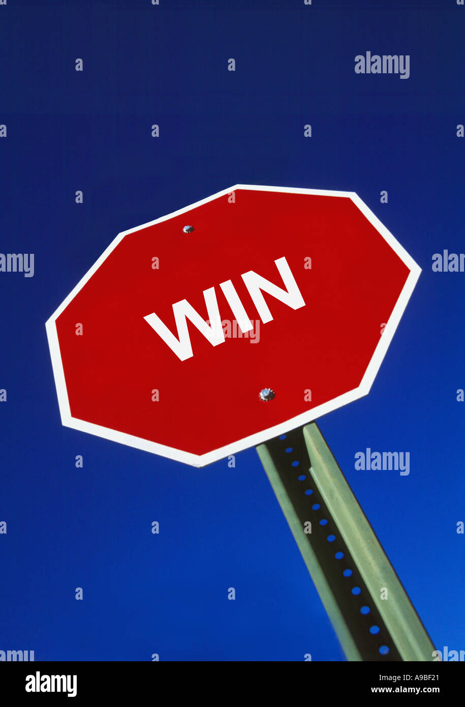 Konzeptionelle Win Straßenschild Stockfoto