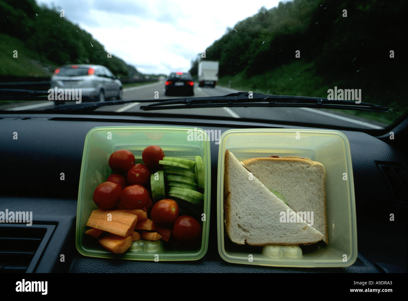 "Essen auf Rädern" Autobahn in der Nähe von Köln. Stockfoto