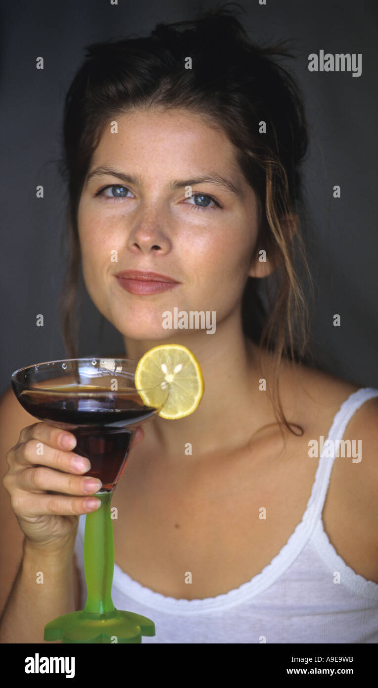 Frau und Martini Stockfoto