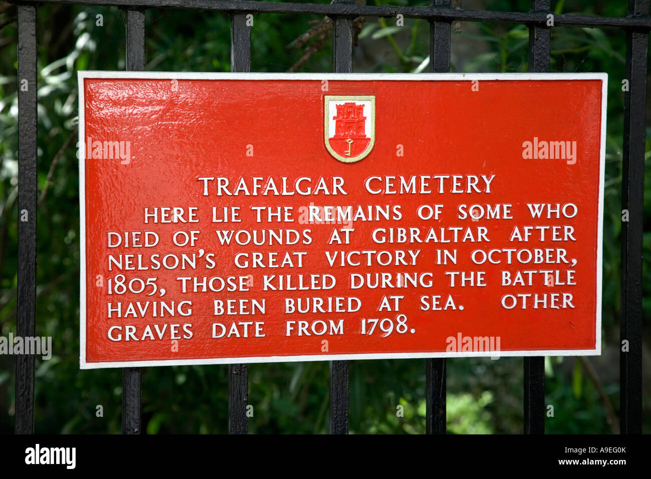 Das Eingangsschild zum Trafalgar Friedhof in Gibraltar Stockfoto