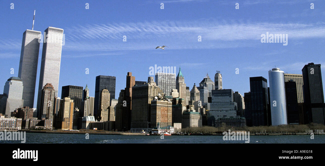Datei-Foto aufgenommen im Jahr 1992 von den Hudson River zeigt New Yorker Skyline mit dem World Trade Center Stockfoto