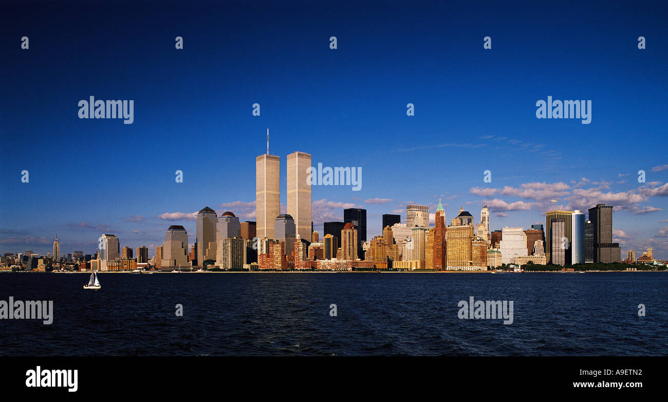 Panoramablick auf Manhattan Island vom Hudson River vor 9 11 Manhattan New York USA Stockfoto