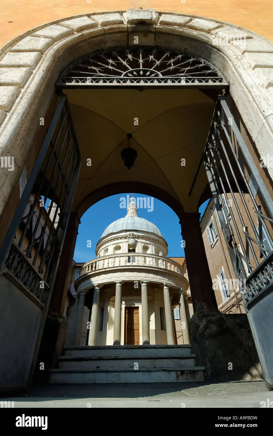 Rom Italien Tempietto di Bramante Piazza San Pietro in Montorio auf dem Gianicolo-Hügel Stockfoto