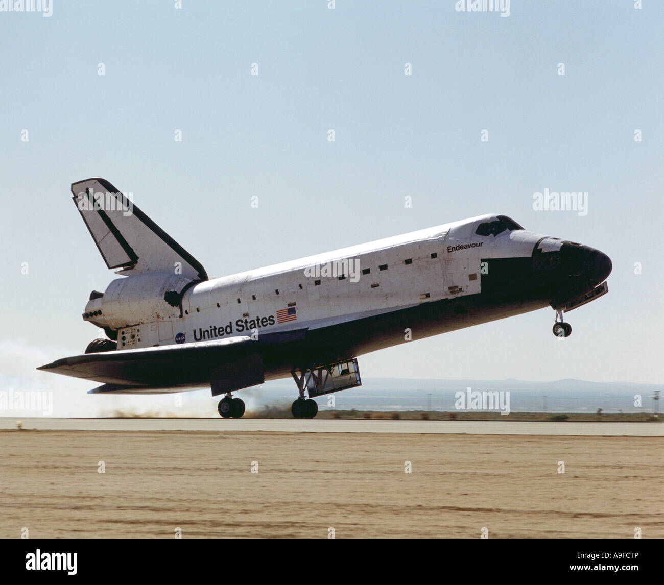 Space Shuttle Endeavour Landung auf der Edwards Air Force Base Kalifornien Stockfoto